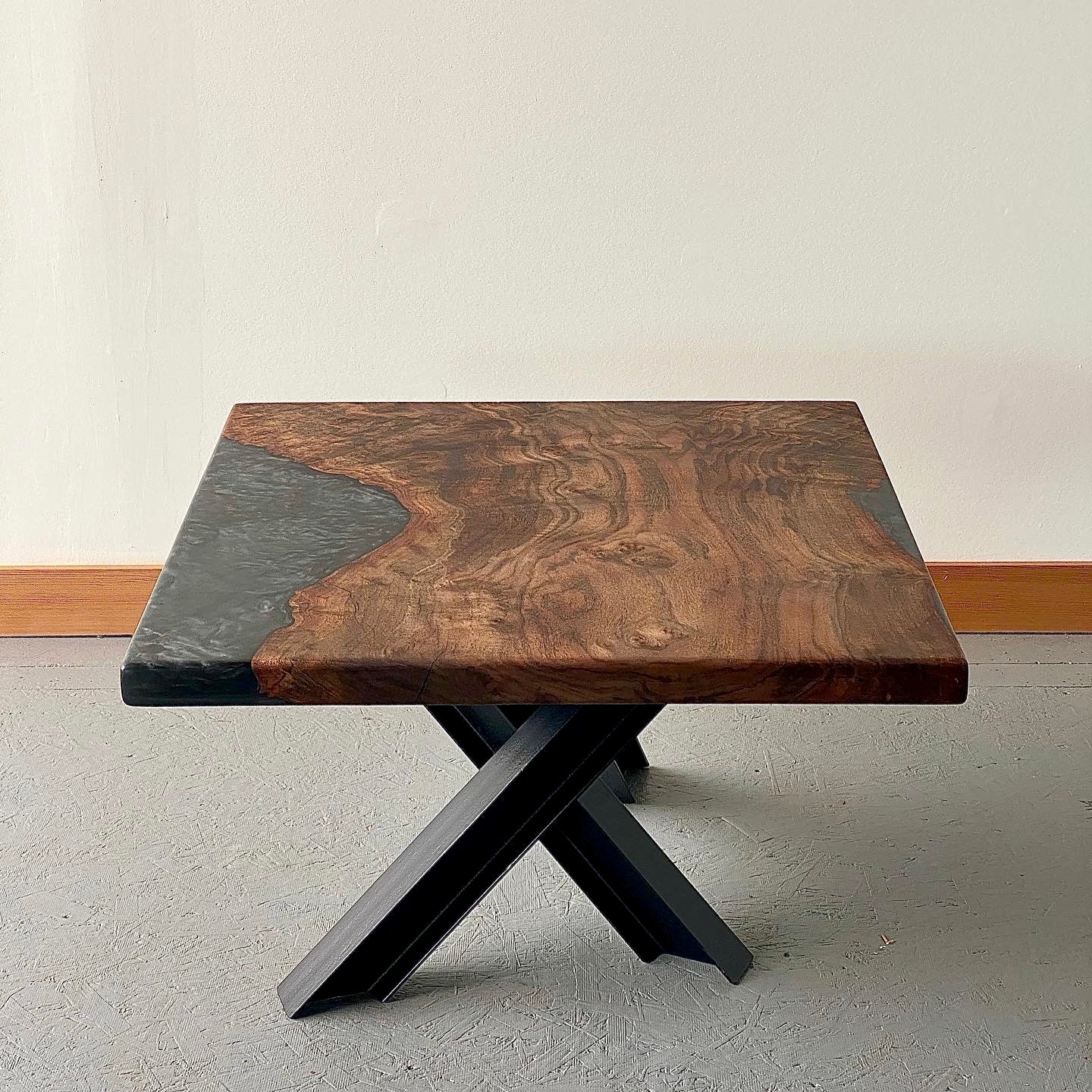 Live edge coffee table - Old Fashioned Lumber