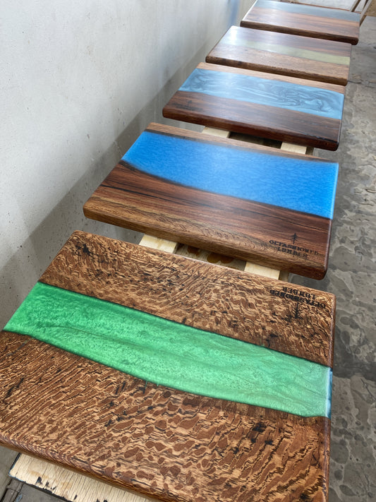 HOW TO MAKE A CHARCUTERIE BOARD WITH EPOXY