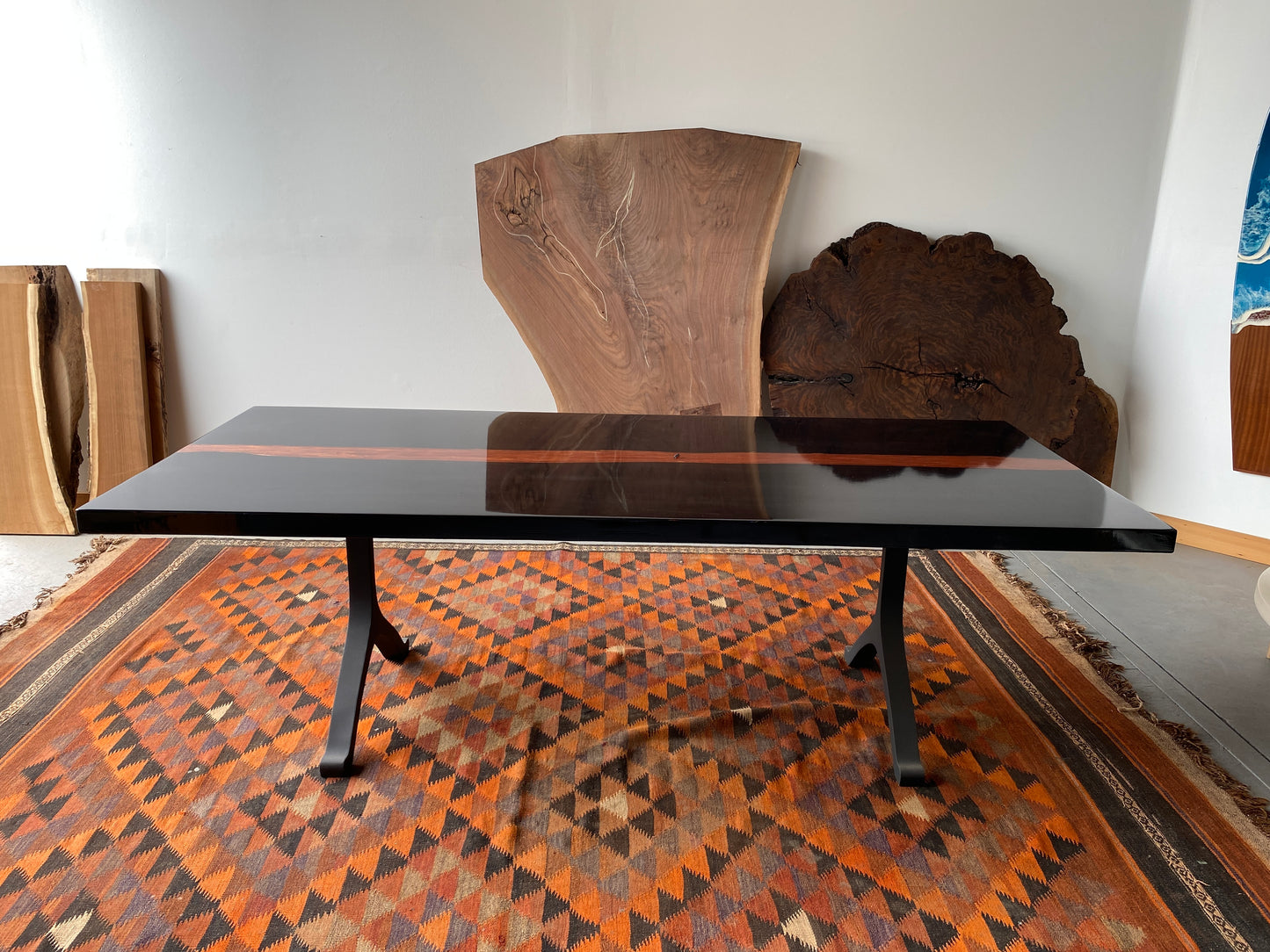 LAVA Dining Table